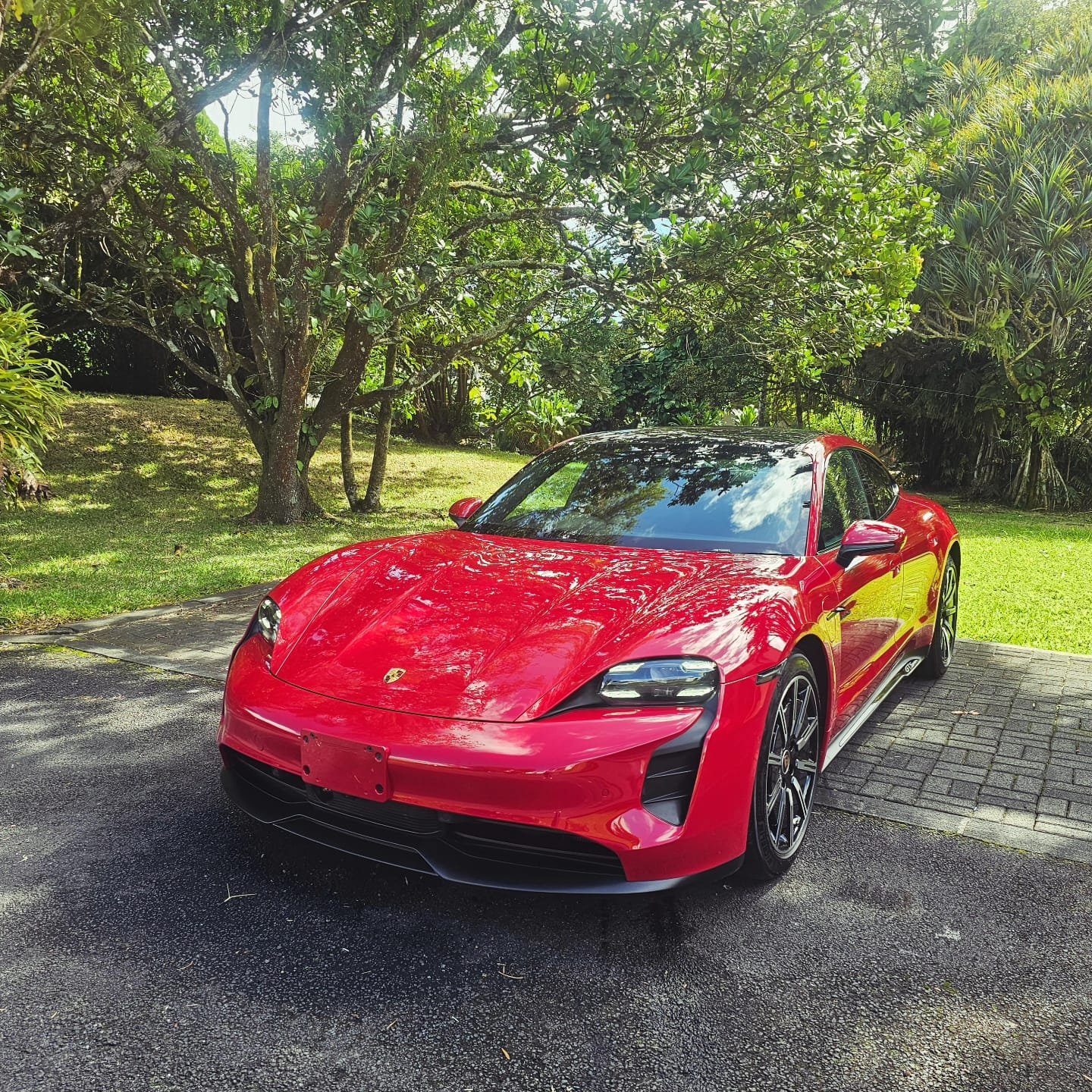 Porsche Taycan red — two-stage polish